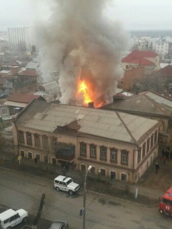  Серьезный пожар в центре Оренбурга 