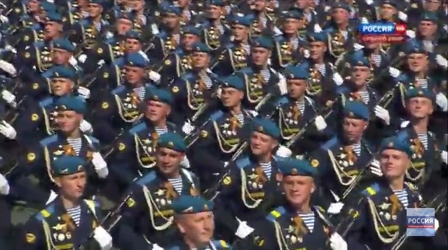 Десантники на Параде Победы в Москве