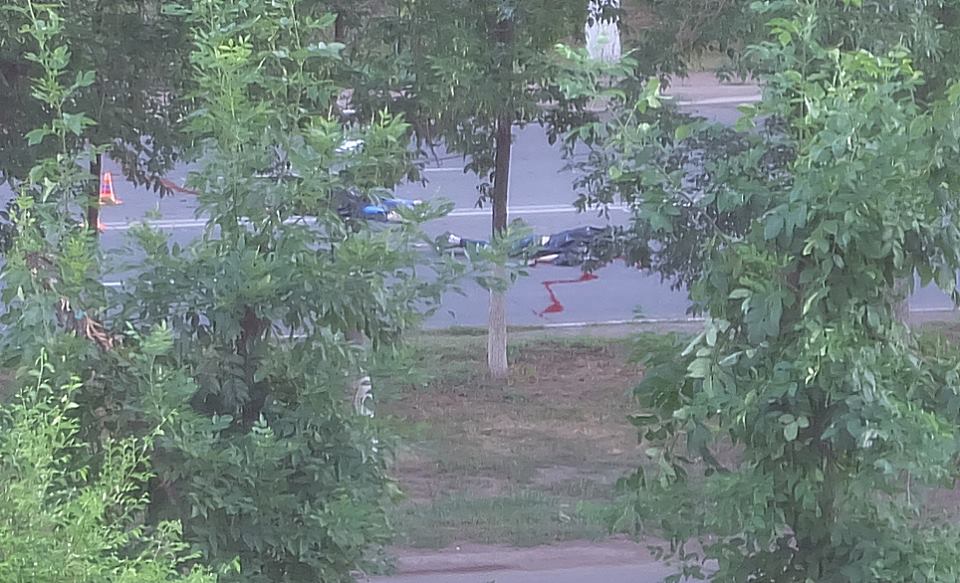 Очевидцы: В Оренбурге насмерть сбили двух человек после драки на дороге