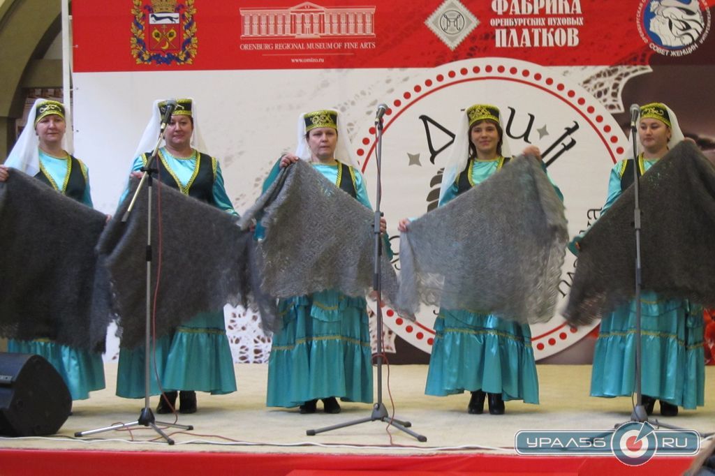 Конкурсы с платочками Конкурсы с платочками