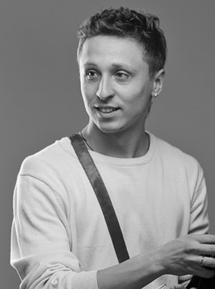 Павел Воронин