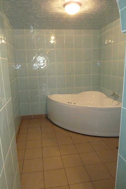 В Орске заработает гидромассажная ванна
