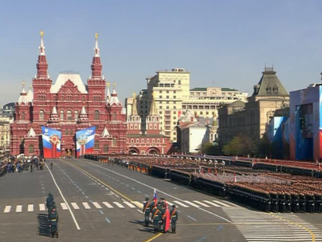 парад победы в москве