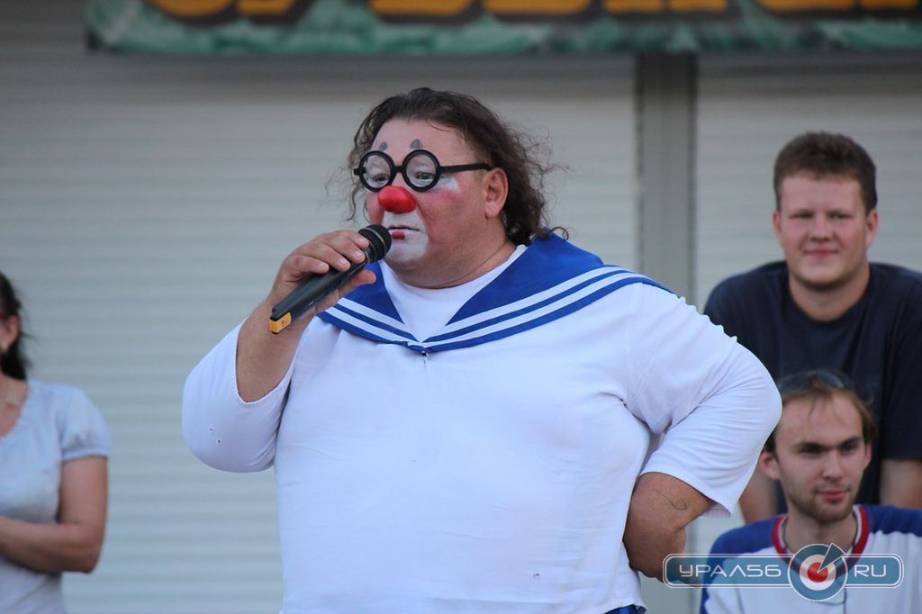 Орский клоун Бубба на фестивале уличных театров. Оренбург