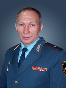 Начальник Главного Управления МЧС России по Оренбургской области Петр Иванов