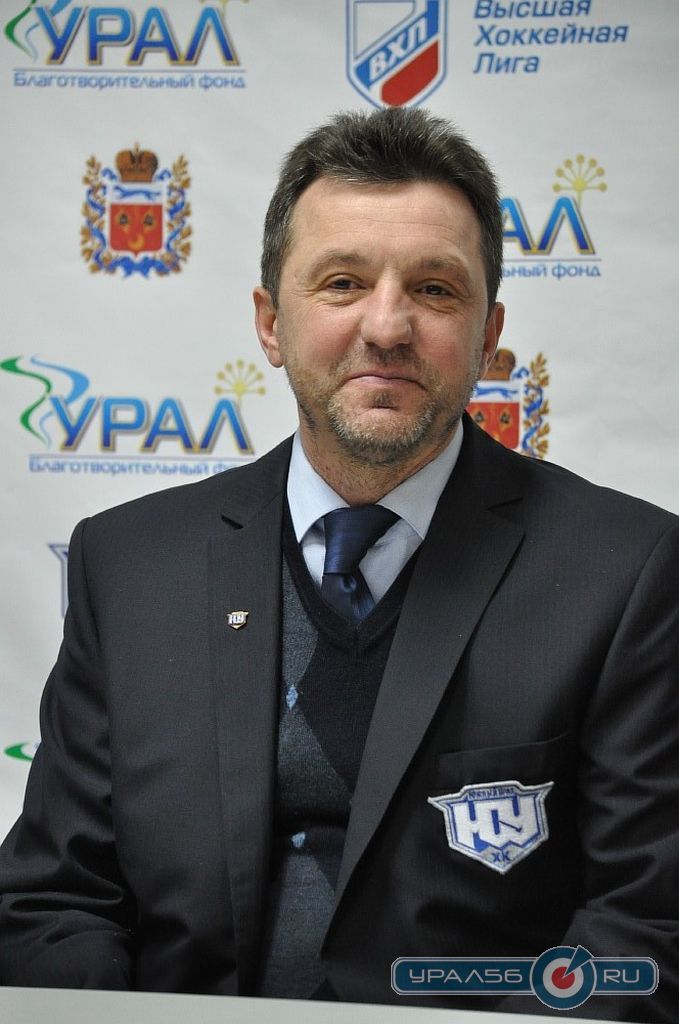 Главный тренер ХК Южный Урал Андрей Кирдяшов.