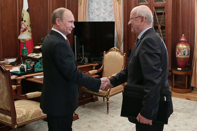 В Кремле прошла встреча губернатора Оренбургской области и президента РФ, 27.02.2014 