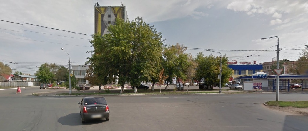 В районе перекрестка переулка Госпитального, Паркового проспекта и улицы Попова в Оренбурге