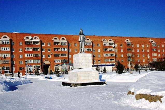 Памятник Владимиру Ленину в Бузулуке 