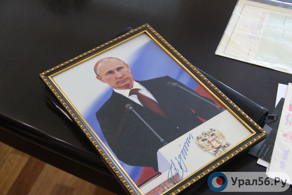 Подпись Путина На Документах Фото