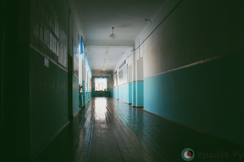 Вк 56 школа. Школа 56 Нижний Новгород. Школа 56 коридор. Школа 56 Артемовский коридор. Камеры в 56 школе.