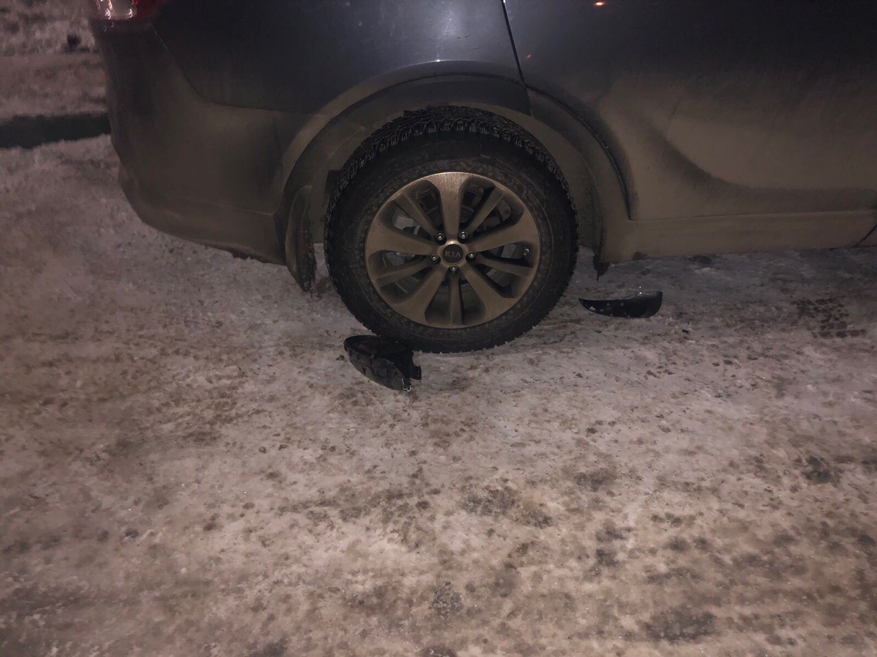 Житель Оренбурга повредил 7 автомобилей из-за долга в тысячу руб (видео)