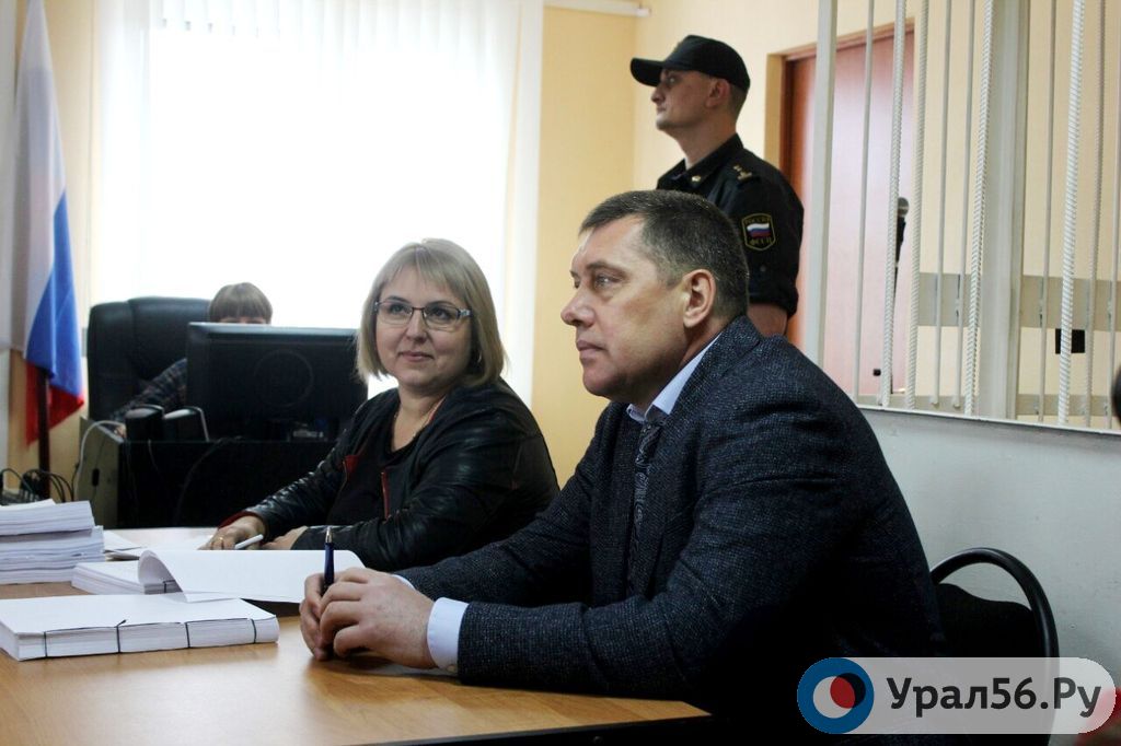 Адвокат Олега Пивунова потребовал запретить СМИ присутствовать на заседаниях суда