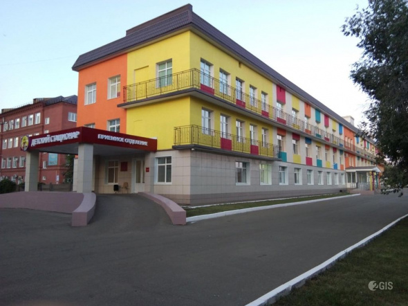 В Оренбурге врачи детского COVID-центра борются за жизнь трехмесячного ребенка на ИВЛ
