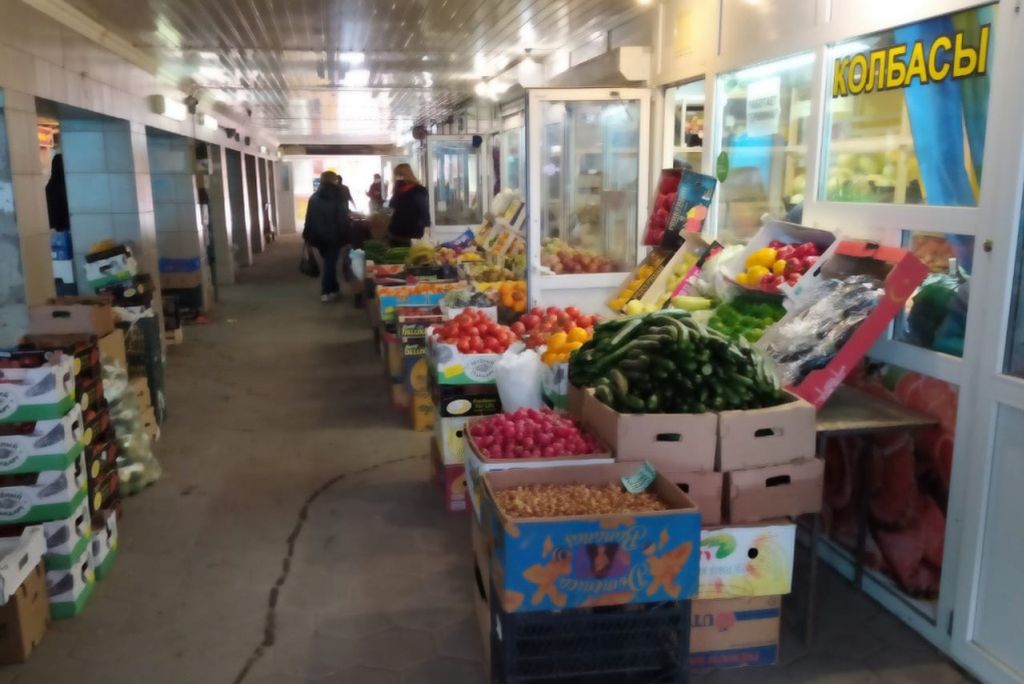 Торговые точки внутри перехода