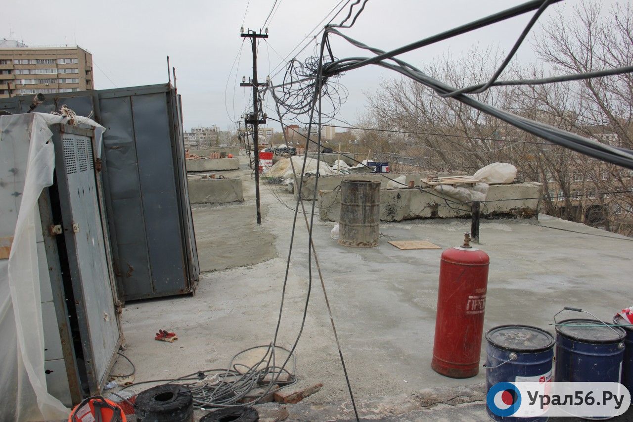 Ремонт кровли дома 20 по пр. Газовиков, Оренбург, 22 октября 2019 г.