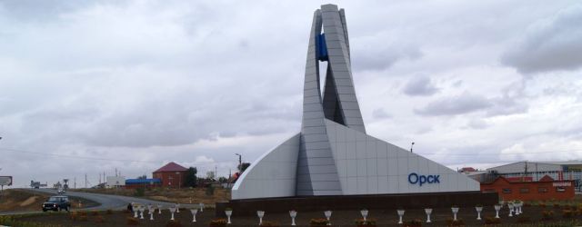 Поправки в ПДД: круговое движение стало главным, а за непропуск пешеходов штраф увеличился до 2,5 тыс. руб