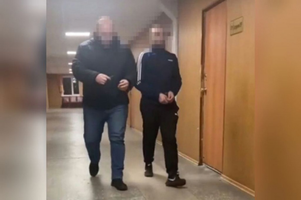 29-летний житель Оренбурга, напавший с ножом на трех человек около ночного клуба «Шторм», получил 3 года колонии