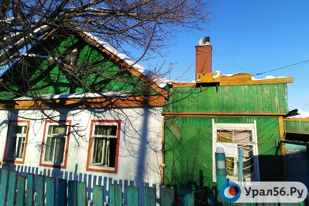  Четыре человека погибли от отравления угарным газом на улице Батумской Орска