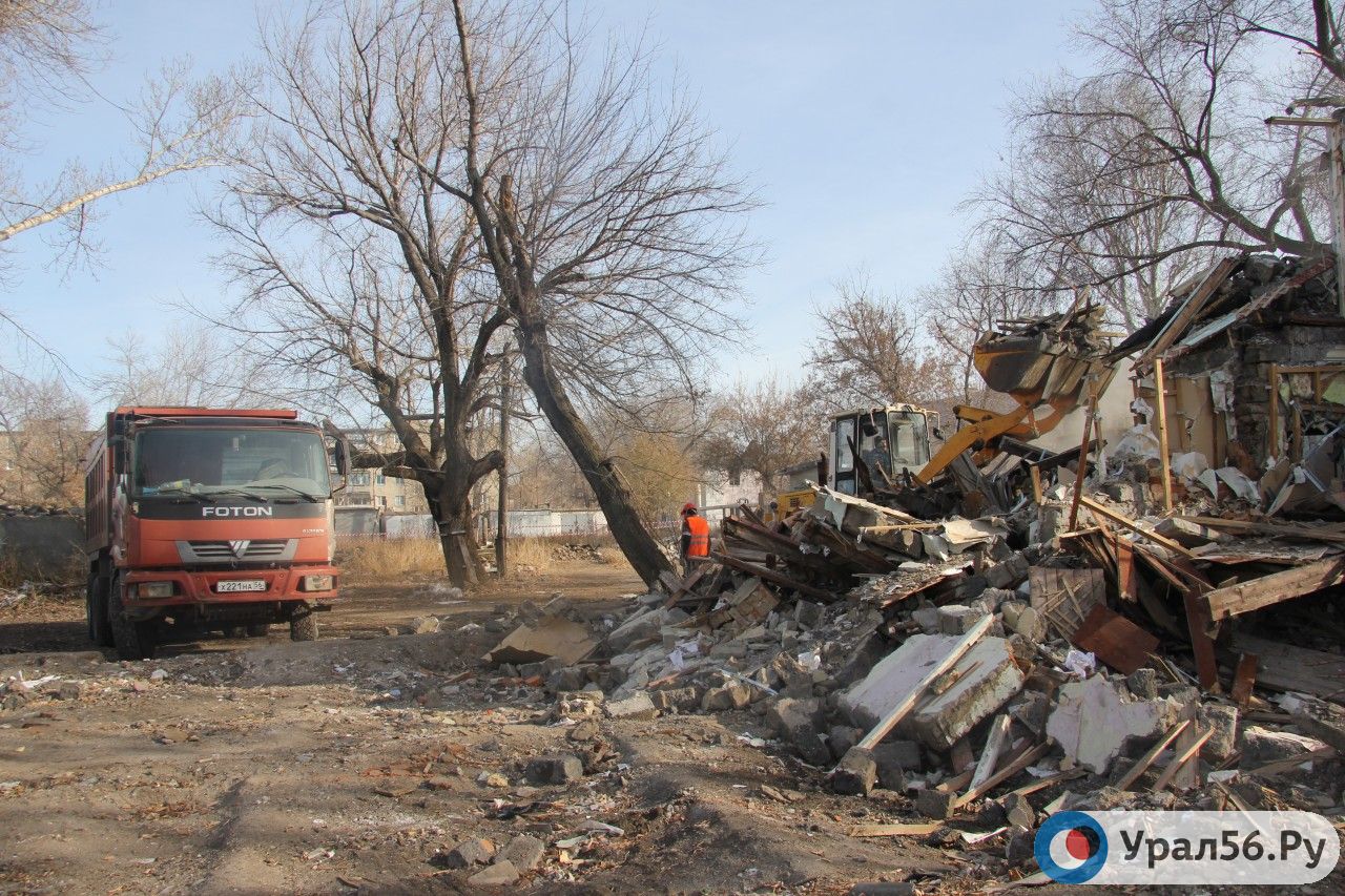 Днмонтаж дома на улице Дачной, Оренбург