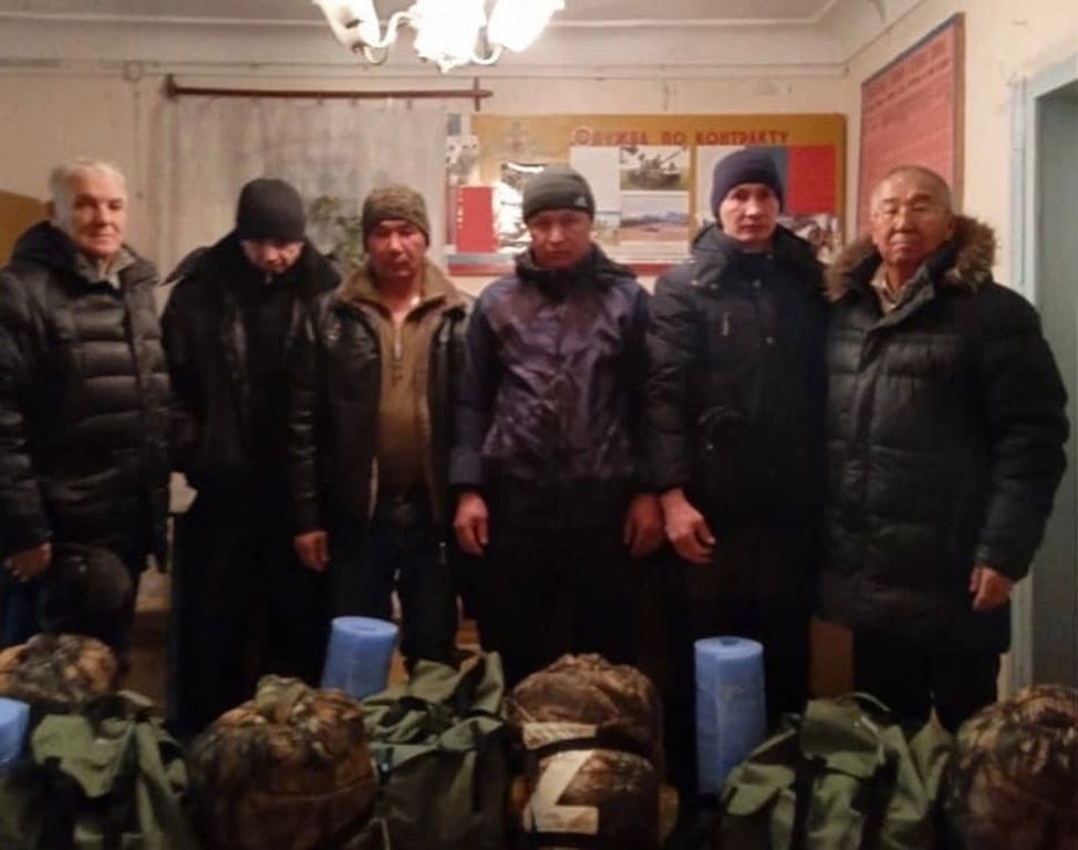 Добровольцы Кваркенского района. Фото: Сергей Савченко