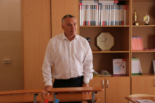 «Директор школы не просто педагог – это, прежде всего, хозяин»: Василий Козупица оценил готовность школ к началу нового учебного года
