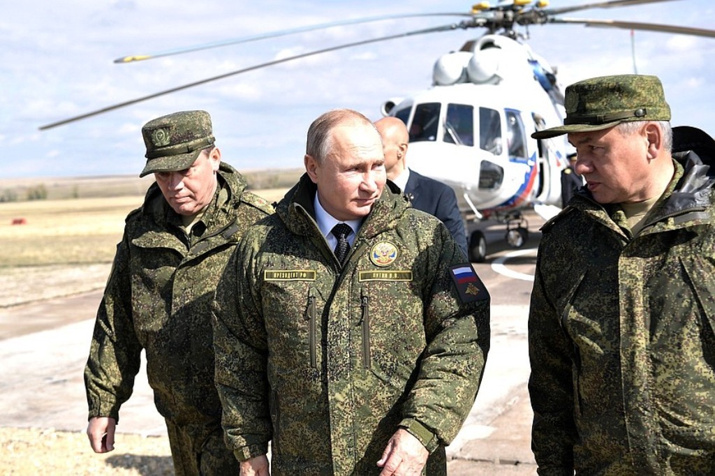 Владимир Путин, Сергей Шойгу, Валерий Герасимов. Фото: Пресс-служба Кремля