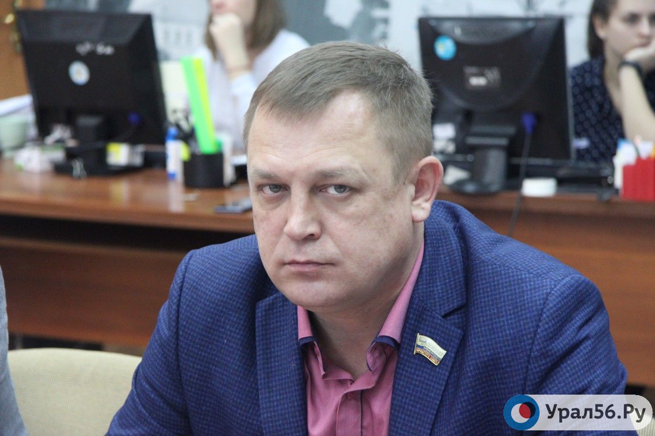 Денис Батурин