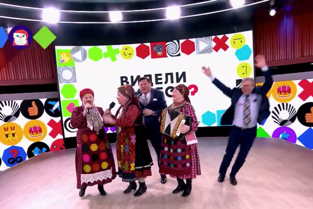 Найдите на фото Евгения Ларина :)