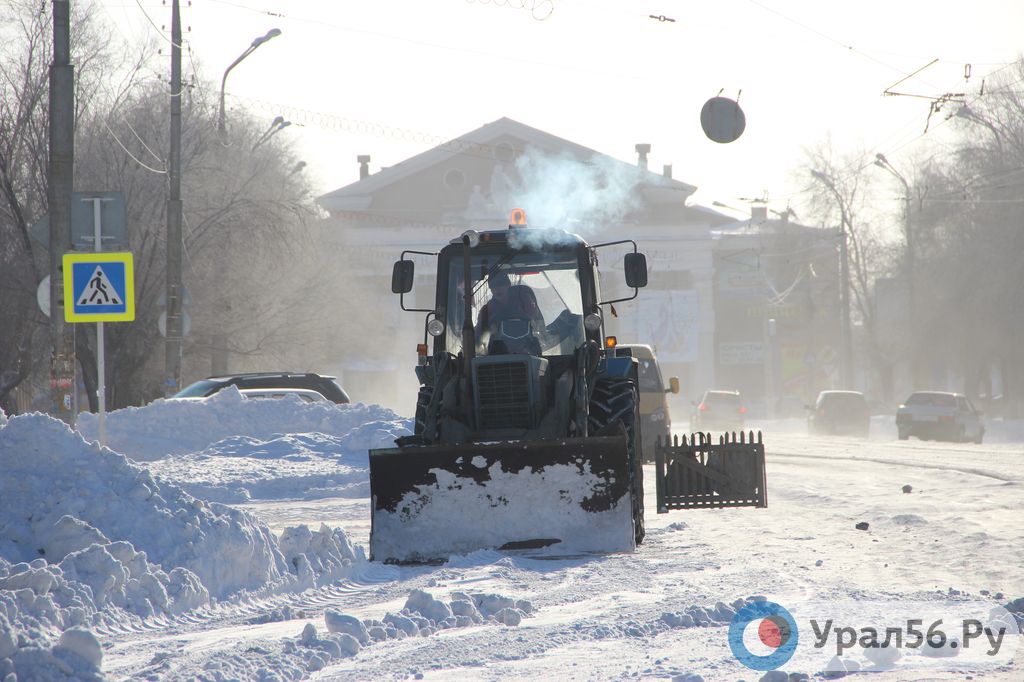 Более 83,5 млн рублей потратят в Орске на уборку дорог в 2024 году. Это почти на 9 млн больше, чем в текущем