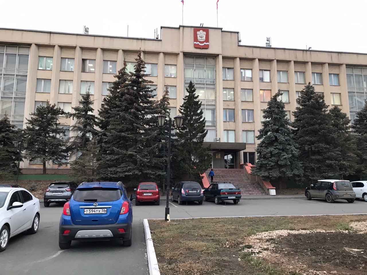 Здание администрации Новотроицка