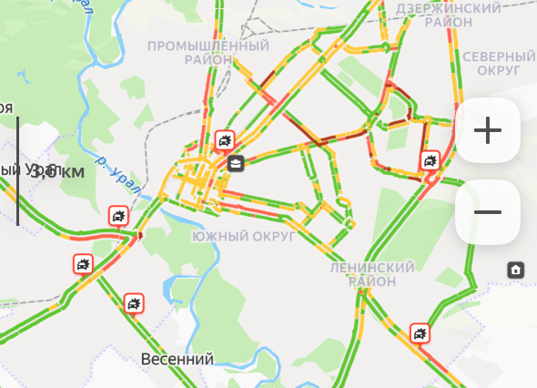 Сегодня утром Оренбург погряз в снегу и пробках