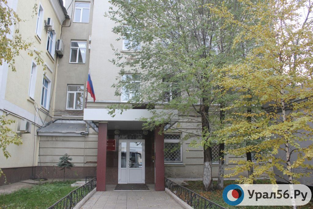 Ленинский районный суд