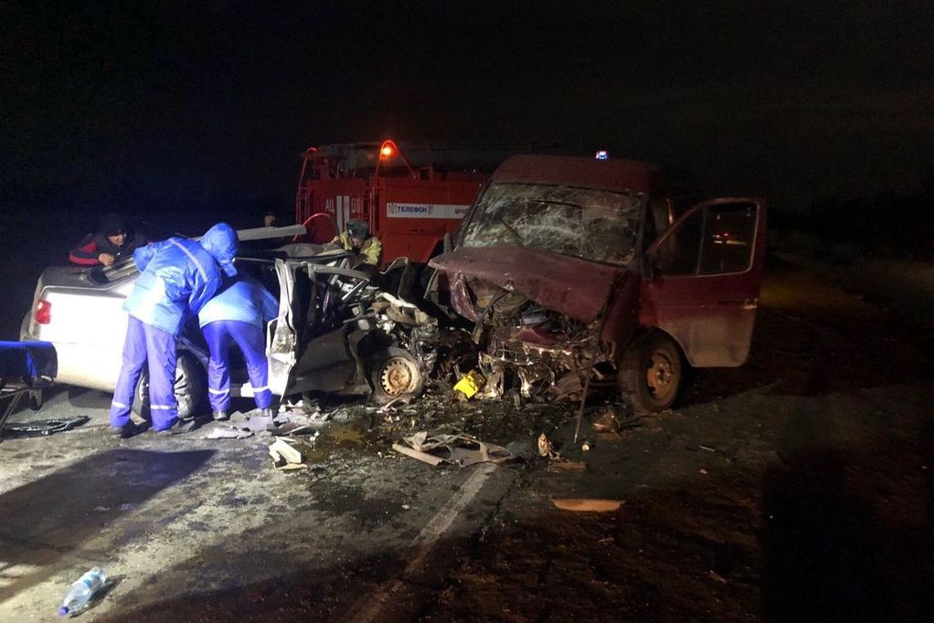 На месте ДТП, фото: пресс-служба УМВД России по Оренбургской области