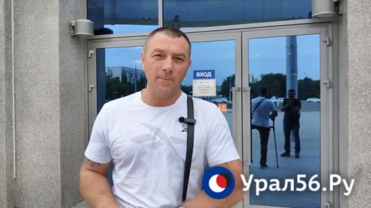 Директор оренбургского следж-хоккейного клуба «Ястребы» Михаил Чекмарев