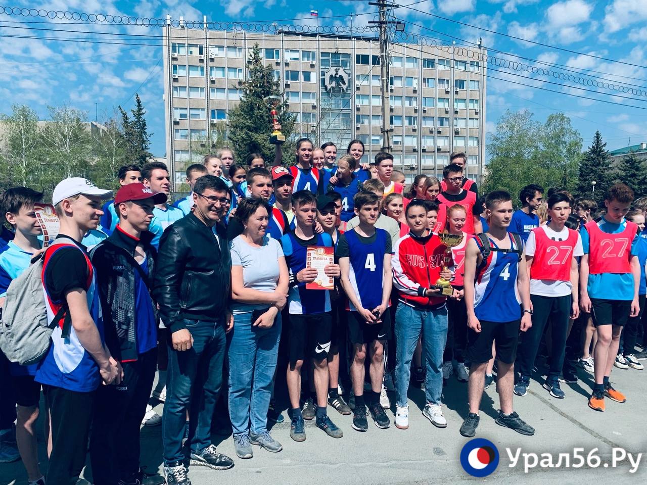 Участники эстафеты в Орске