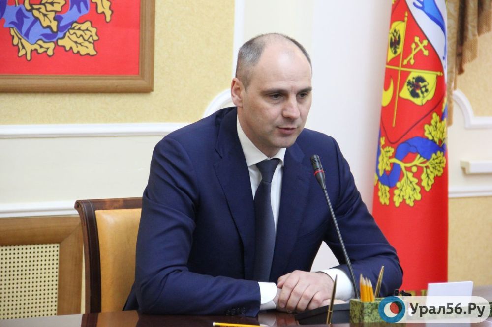 Денис Паслер