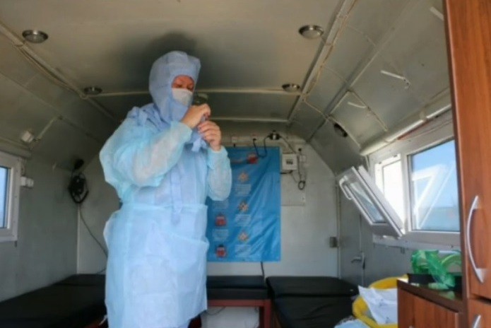 Приезжих из Казахстана тестируют на коронавирусную инфекцию, фото администрации Орска