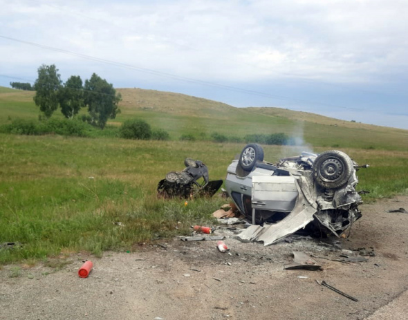 В страшной аварии в Челябинской области погибли 6 человек, в том числе 3 детей – жители Оренбургской области и Марий Эл