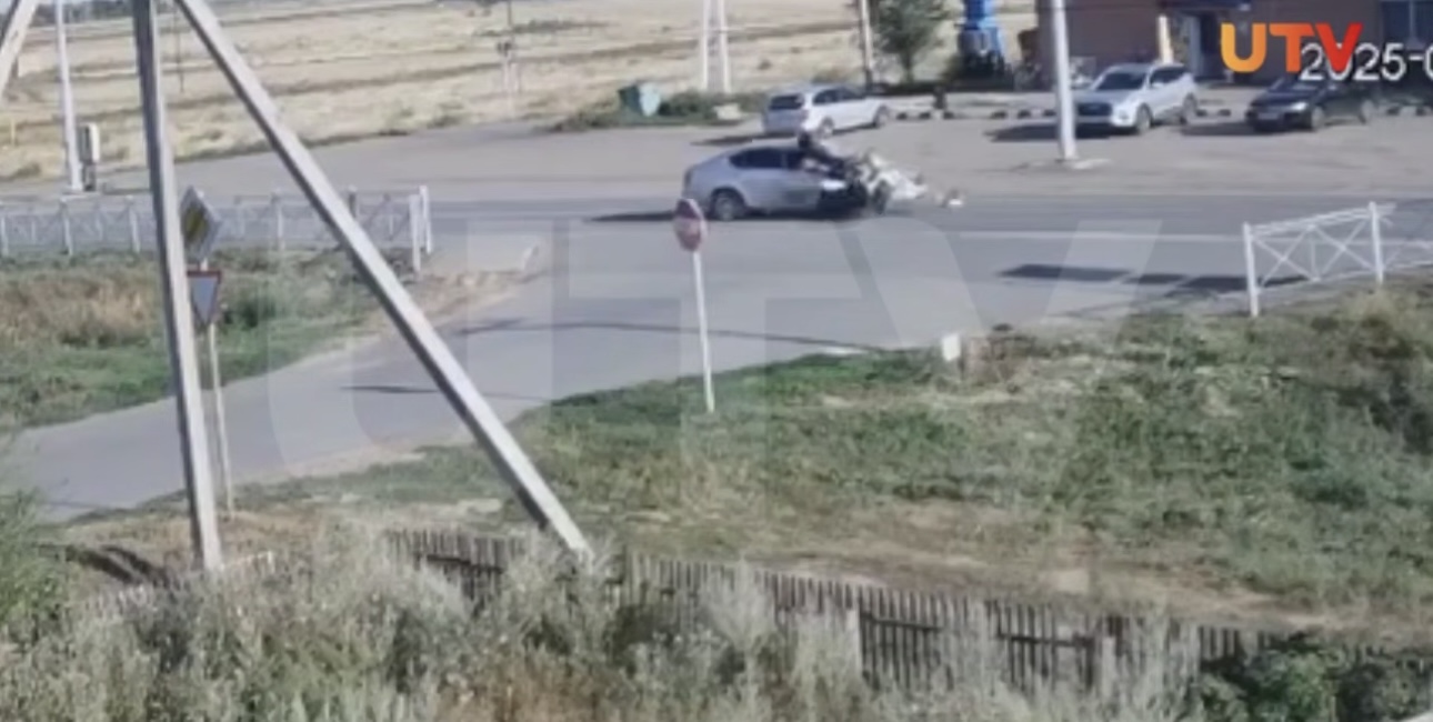 Стоп-кадр из видео UTV в момент ДТП