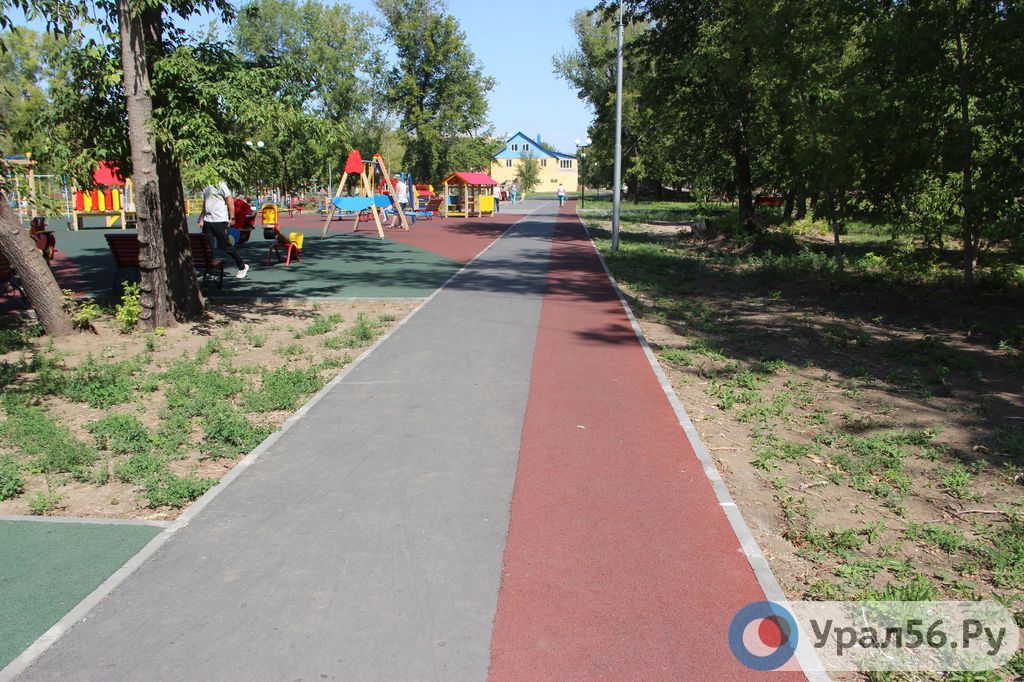 Парк Строителей внутри