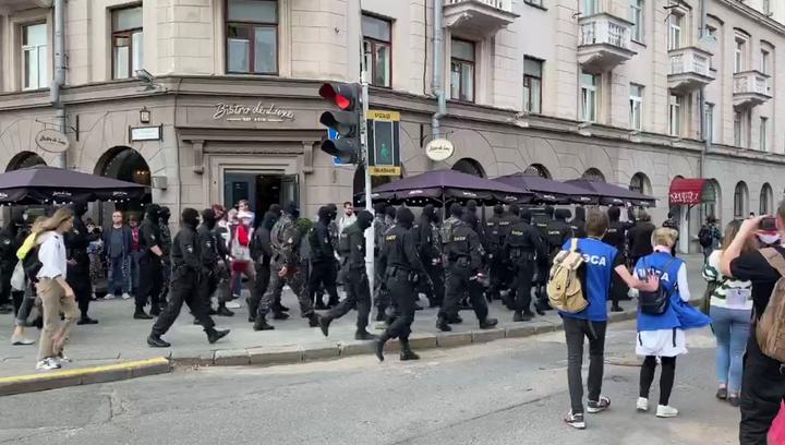 Фото с акции протеста в Минске