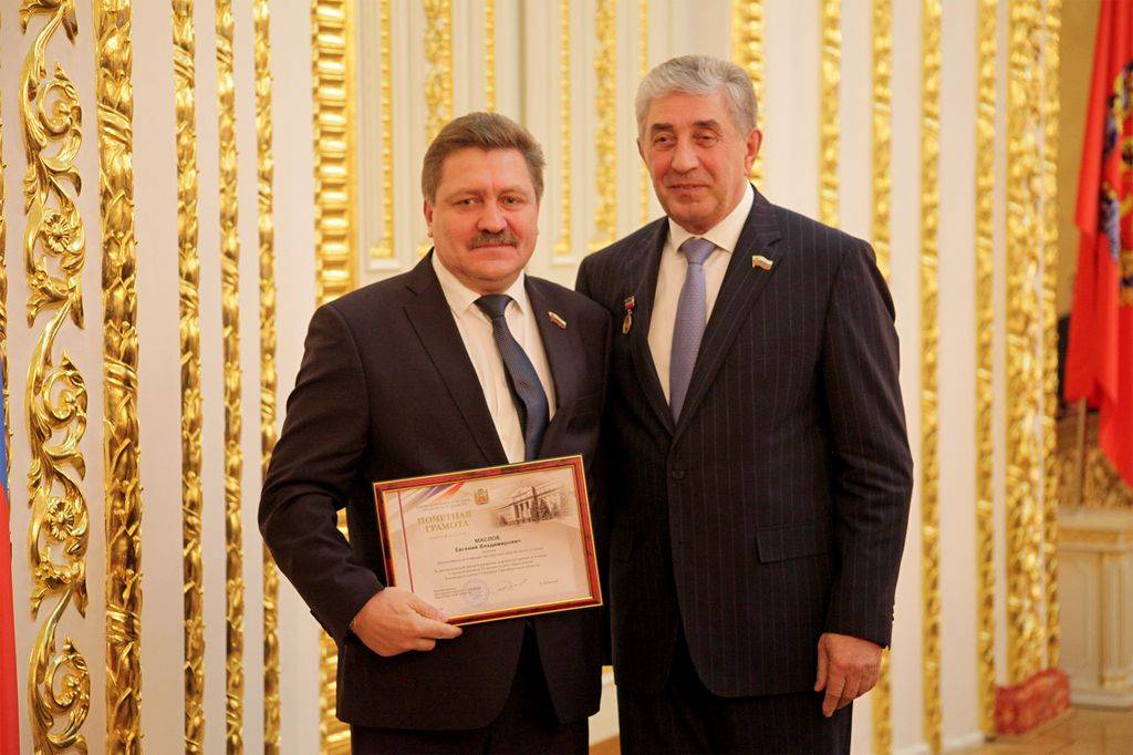 Руководитель Уральской Стали отмечен Почетной грамотой 