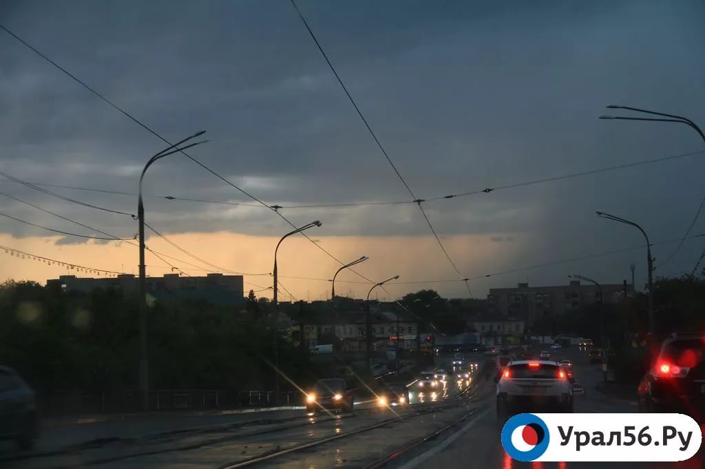 На востоке Оренбургской области синоптики прогнозируют грозу