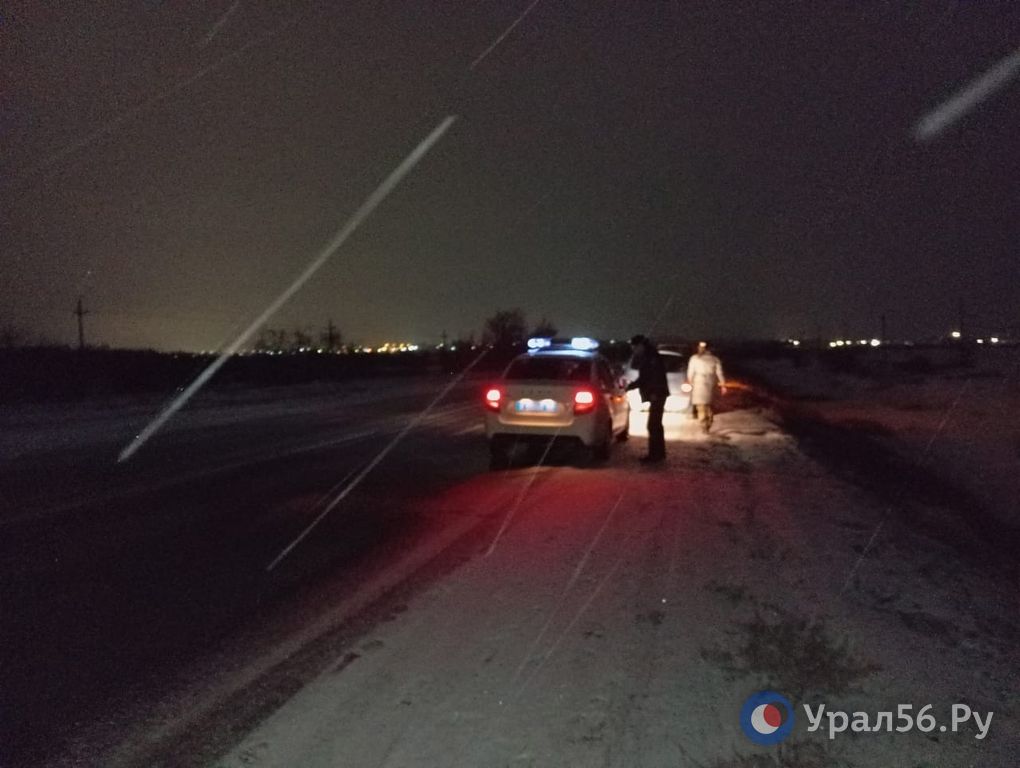 На место прибыли полицейские