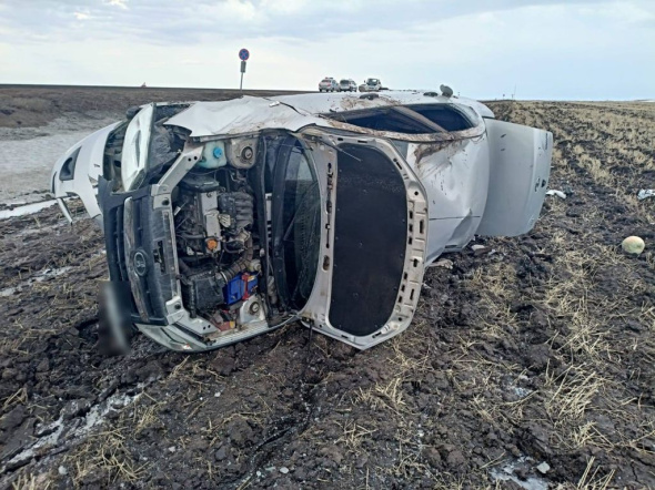 На оренбургской трассе произошло смертельное ДТП. Спасти пострадавшего мужчину помог глава Орска