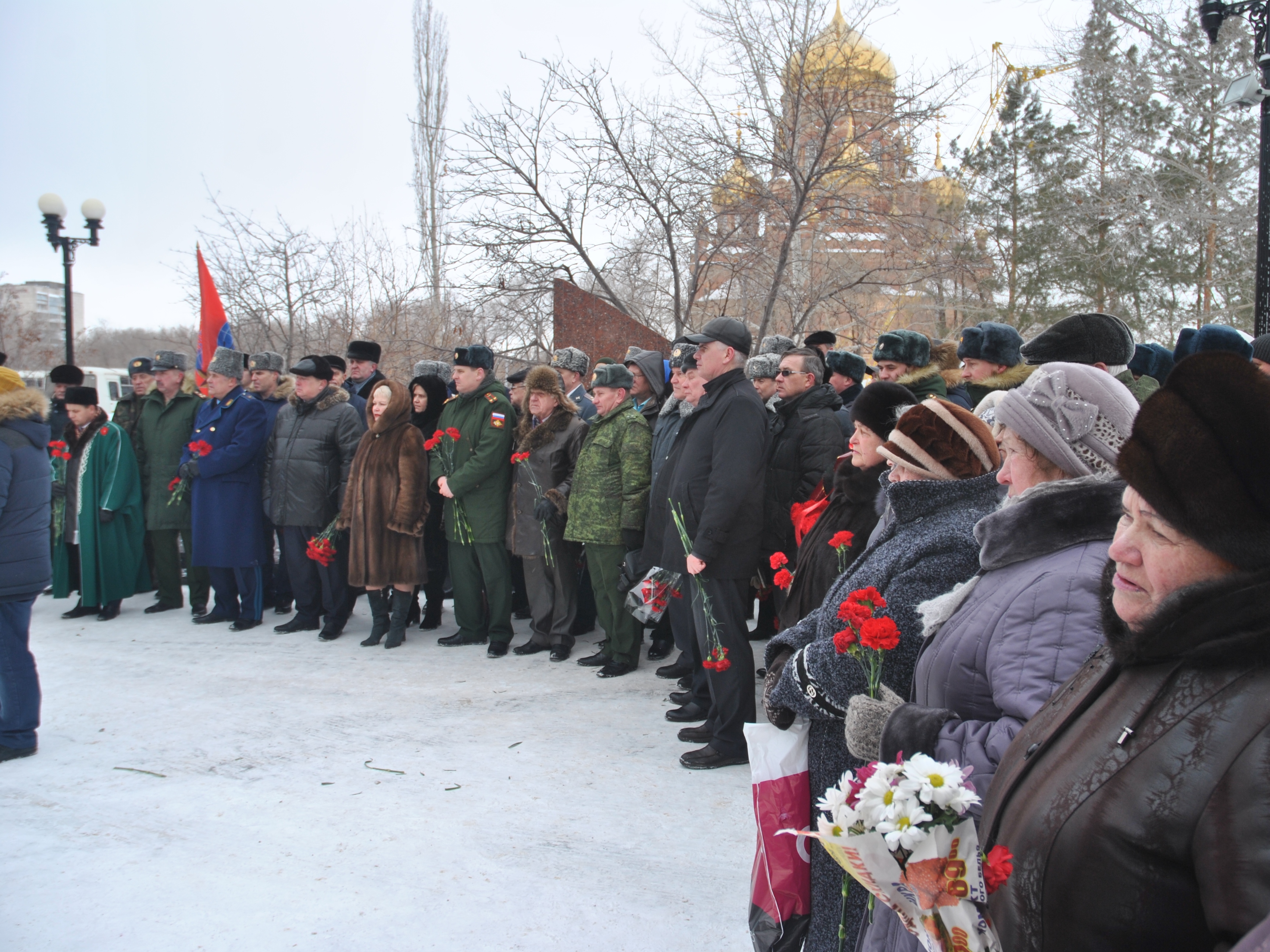 В День памяти воинов-интернационалистов в Оренбурге прошел торжественный митинг