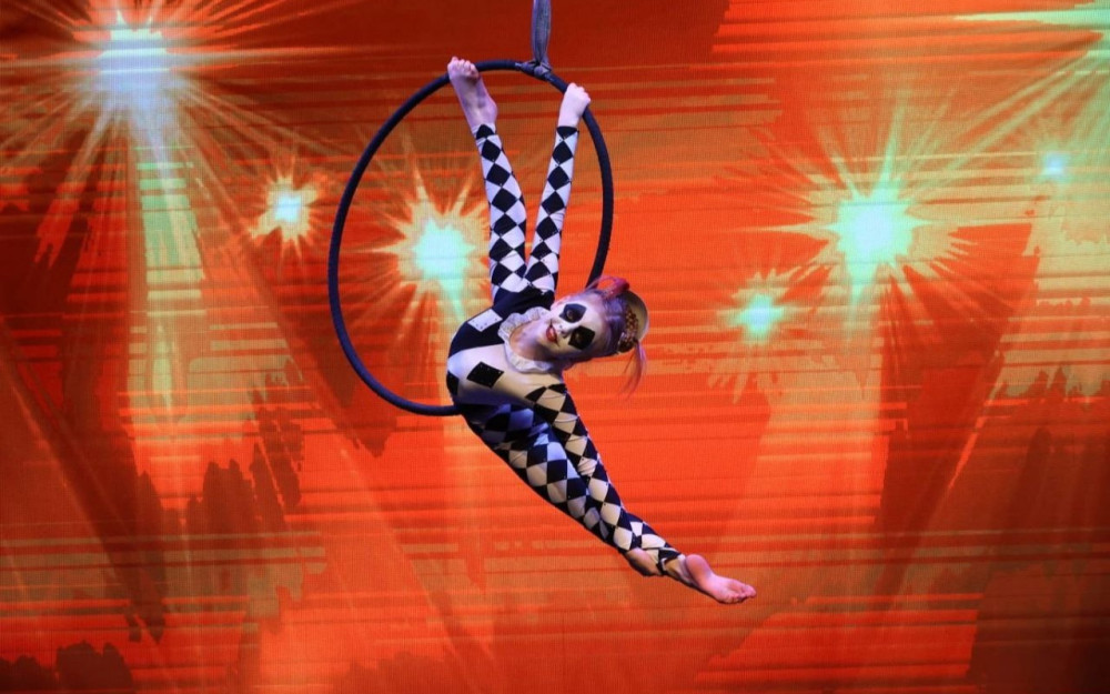 Наши гимнасты на Всероссийском арт-фестивале. Фото: администрация Оренбурга
