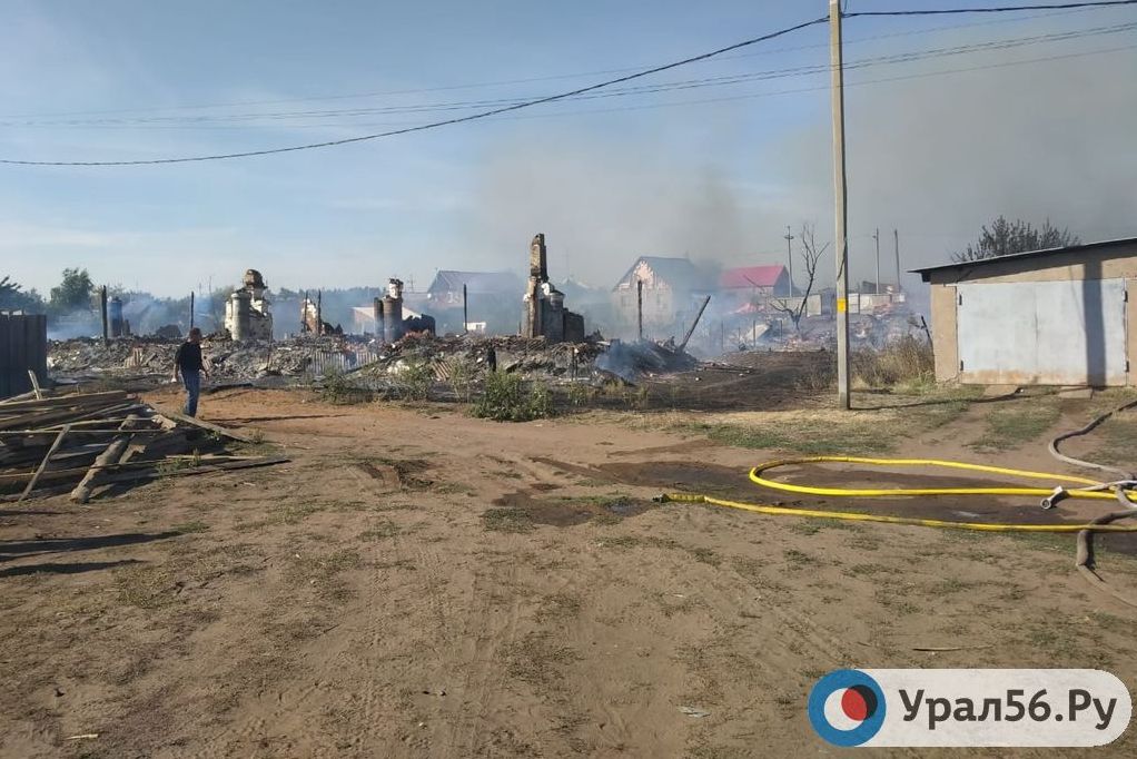 Спровоцировать серьезный пожар в Бузулукском районе могли школьники 