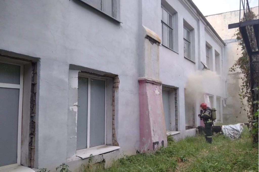 В Оренбурге на локомотиворемонтном заводе произошел пожар